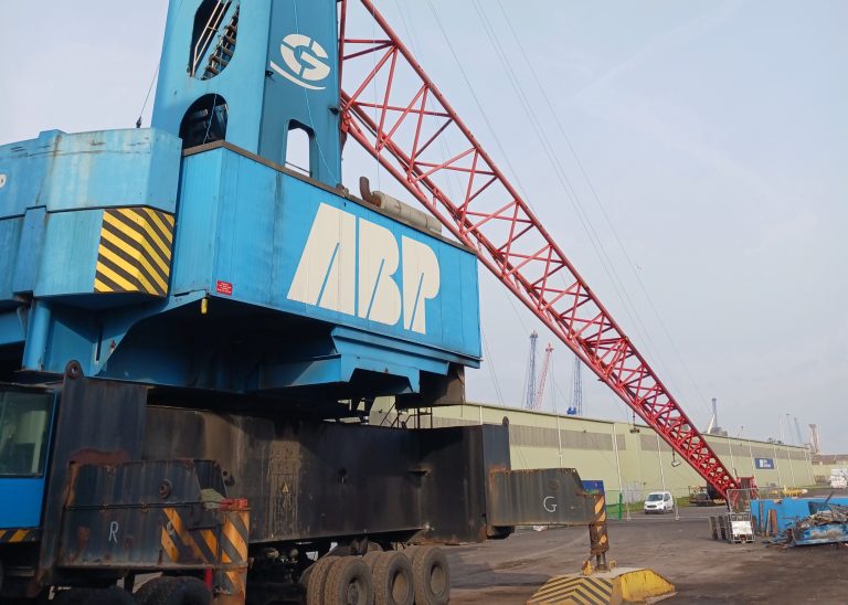 ABP recycles trio of end-of-life cranes at Immingham