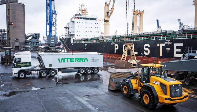 Farmers flock to Immingham to export UK grain surplus