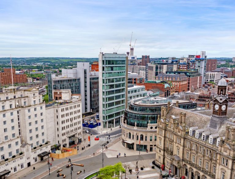 140,000 sq ft office building in Leeds reaches completion