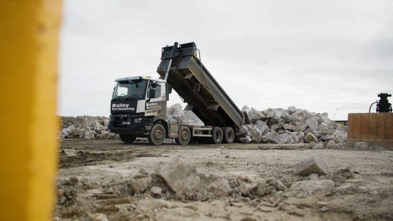 Aggregate Industries enhances local sea defences